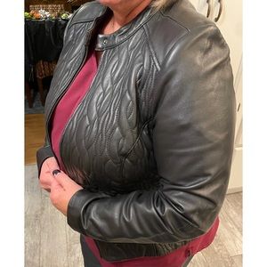 Issac Mizrahi Size 14 cable leather jacket